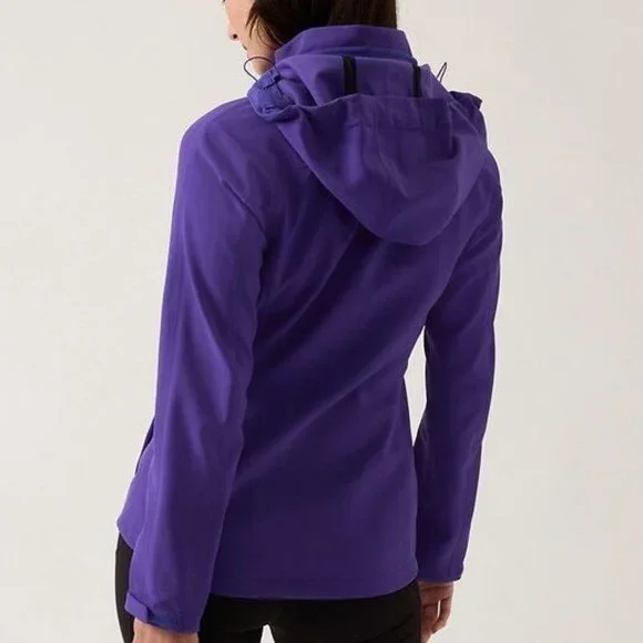 Athleta Glacier Softshell Jacket size XXS Purple